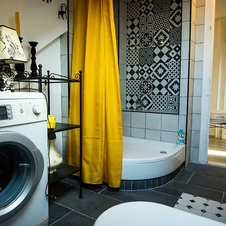 Lejlighed Vintage Art Split