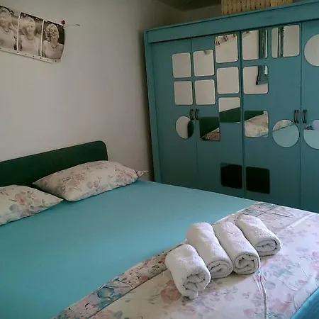 Apartman Vintage Art Split