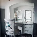 Vintage Art Apartman Split
